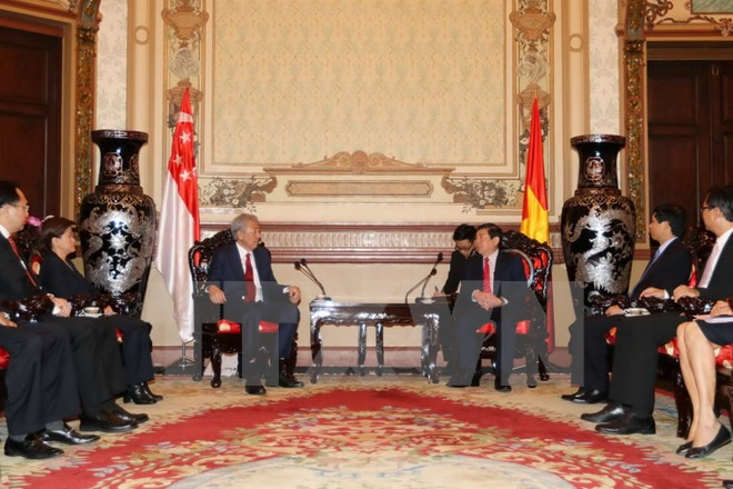 Vicepremier de Singapur visita Ciudad Ho Chi Minh ảnh 1 Vicepremier de Singapur visita Ciudad Ho Chi Minh ảnh 1