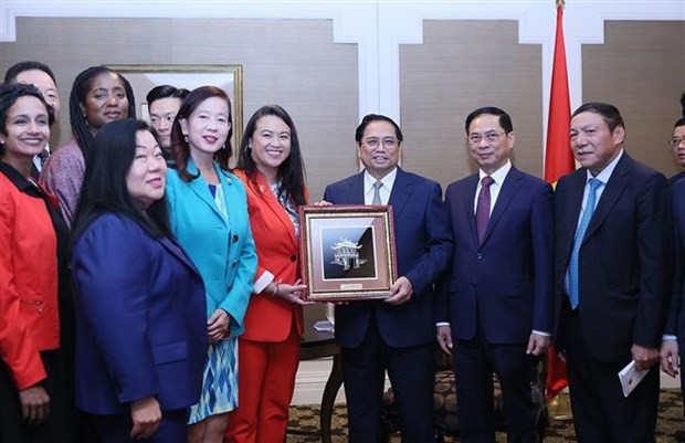 Premier vietnamita recibe a políticos del Área de Bahía de San Francisco ảnh 2 Premier vietnamita recibe a políticos del Área de Bahía de San Francisco ảnh 2