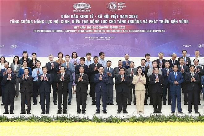 Inauguran Foro Socioeconómico de Vietnam 2023 ảnh 1 Inauguran Foro Socioeconómico de Vietnam 2023 ảnh 1