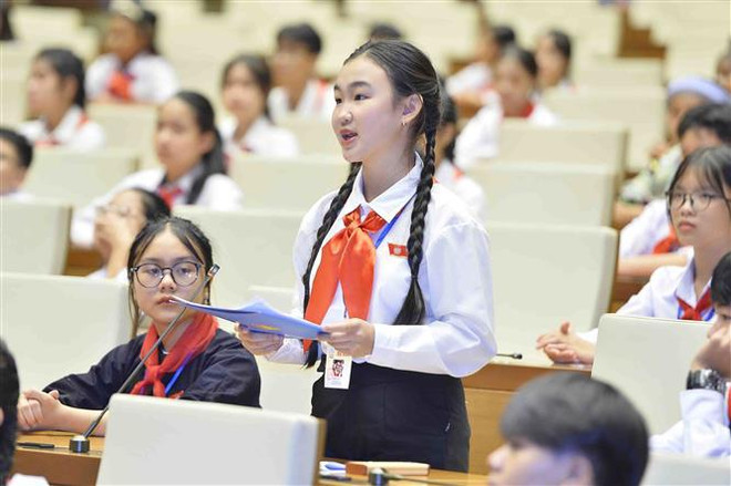 Niños vietnamitas participan en sesión hipotética de la Asamblea Nacional ảnh 2 Niños vietnamitas participan en sesión hipotética de la Asamblea Nacional ảnh 2