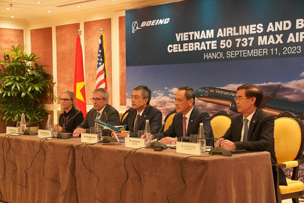 Entabla Vietnam Airlines acuerdo multimillonario de compra de aviones de Boeing ảnh 2 Entabla Vietnam Airlines acuerdo multimillonario de compra de aviones de Boeing ảnh 2