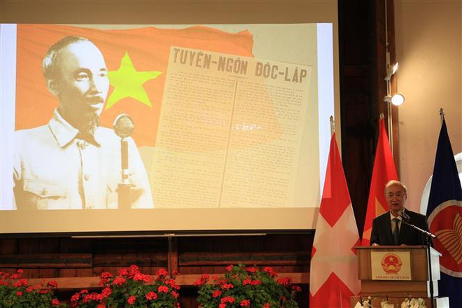 Celebran en Suiza el Día Nacional de Vietnam ảnh 1 Celebran en Suiza el Día Nacional de Vietnam ảnh 1