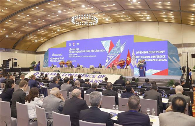 Parlamentarios jóvenes proponen en Hanoi soluciones para desarrollo sostenible ảnh 1 Parlamentarios jóvenes proponen en Hanoi soluciones para desarrollo sostenible ảnh 1