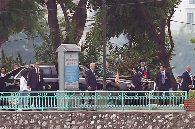 Presidente de EE.UU. concluye su visita de Estado a Vietnam ảnh 2 Presidente de EE.UU. concluye su visita de Estado a Vietnam ảnh 2