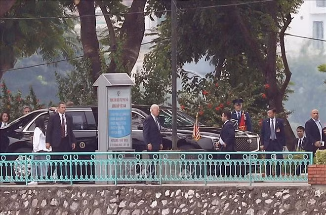 Presidente de EE.UU. concluye su visita de Estado a Vietnam ảnh 2