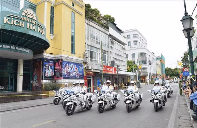Presidente de EE.UU. concluye su visita de Estado a Vietnam ảnh 1
