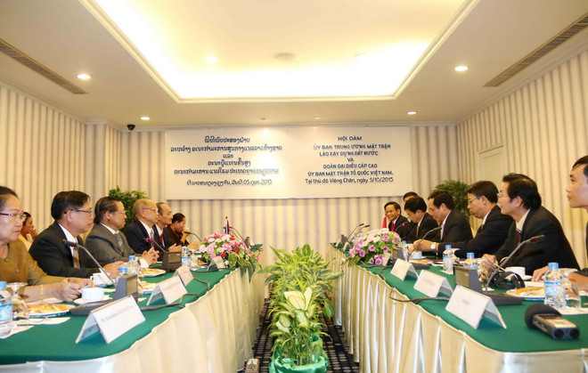 Cooperación Vietnam-Laos en asuntos étnicos y religiosos ảnh 1