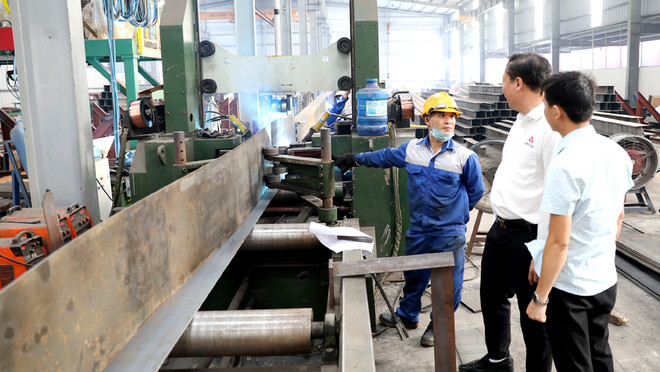 Provincia vietnamita de Bac Giang se empeña en estimular desarrollo industrial ảnh 1 Provincia vietnamita de Bac Giang se empeña en estimular desarrollo industrial ảnh 1