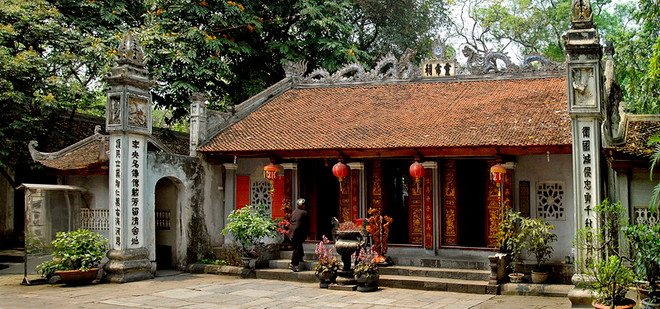 Templo de Voi Phuc atrae a visitantes por su historia ảnh 1 Templo de Voi Phuc atrae a visitantes por su historia ảnh 1