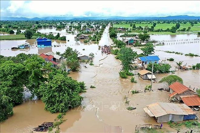 Unión Europea proporciona 400 mil euros para ayudar a las víctimas de las inundaciones en Camboya ảnh 1 Unión Europea proporciona 400 mil euros para ayudar a las víctimas de las inundaciones en Camboya ảnh 1