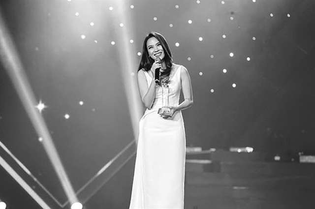 Cantantes vietnamitas regresan con fuerza después del COVID-19 ảnh 1