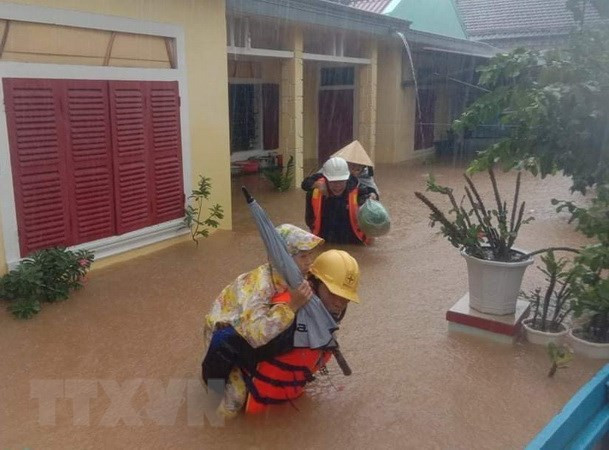 Centro de la ASEAN apoya a provincias vietnamitas afectadas por inundaciones ảnh 1 Centro de la ASEAN apoya a provincias vietnamitas afectadas por inundaciones ảnh 1