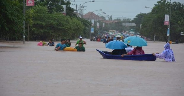 Región central de Laos sufre la inundación más severa en 42 años ảnh 1 Región central de Laos sufre la inundación más severa en 42 años ảnh 1