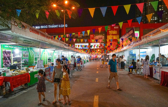 Productos vietnamitas llegan a la cadena minorista del Grupo Central Retail ảnh 1 Productos vietnamitas llegan a la cadena minorista del Grupo Central Retail ảnh 1