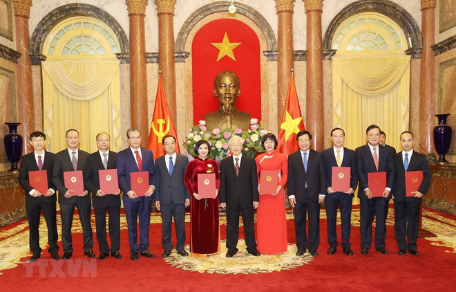 Vietnam nombra a nuevos embajadores para el mandato 2020-2023 ảnh 1 Vietnam nombra a nuevos embajadores para el mandato 2020-2023 ảnh 1