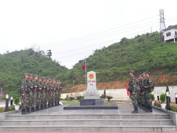 Vietnam y Laos cooperan en la garantía de seguridad en la frontera común ảnh 1