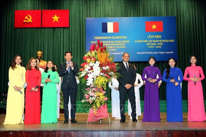 Impulsan cooperación entre Ciudad Ho Chi Minh y localidades francesas ảnh 1 Impulsan cooperación entre Ciudad Ho Chi Minh y localidades francesas ảnh 1