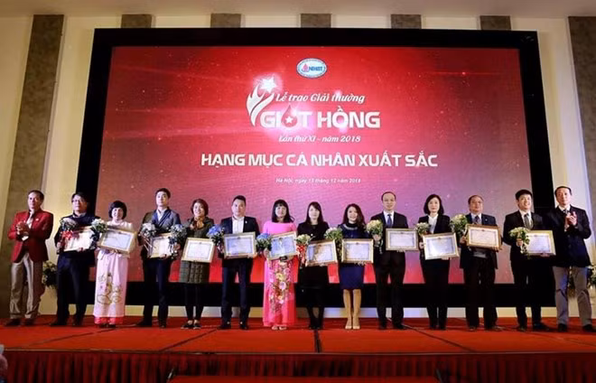 Vietnam honra a organizadores de programas de donación de sangre ảnh 1