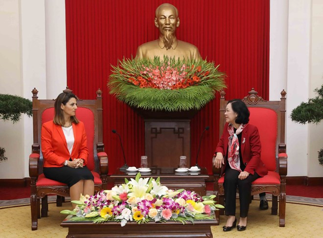 Delegación del Partido Nuevo Azerbaiyán visita Vietnam ảnh 1 Delegación del Partido Nuevo Azerbaiyán visita Vietnam ảnh 1