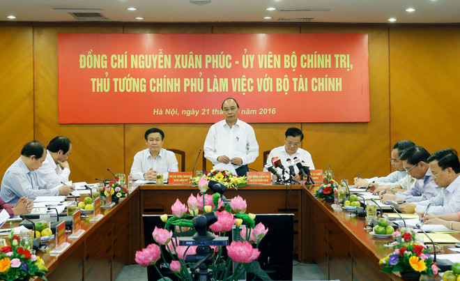 Premier vietnamita exige acciones más resueltas en lucha anticorrupción ảnh 1 Premier vietnamita exige acciones más resueltas en lucha anticorrupción ảnh 1