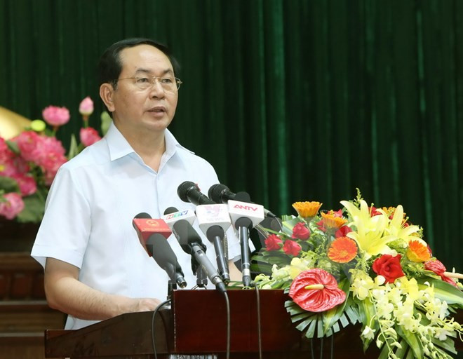 Presidente vietnamita dialoga con electores sobre situación socioeconómica ảnh 1 Presidente vietnamita dialoga con electores sobre situación socioeconómica ảnh 1