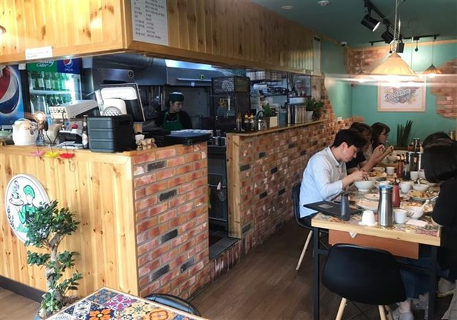 Impresionan restaurantes vietnamitas en Corea del Sur ảnh 1 Impresionan restaurantes vietnamitas en Corea del Sur ảnh 1