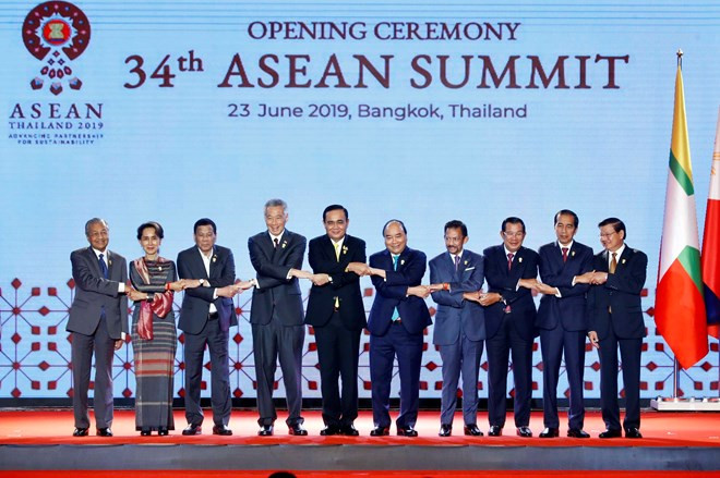 Vietnam se compromete a elevar la posición de la ASEAN en el mundo ảnh 1 Vietnam se compromete a elevar la posición de la ASEAN en el mundo ảnh 1