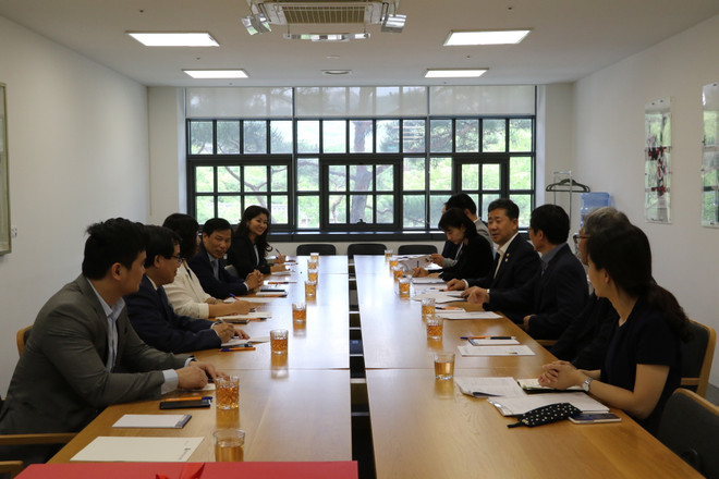 Llama ministro de Vietnam a Corea del Sur a convertirse en su mayor mercado turístico ảnh 1