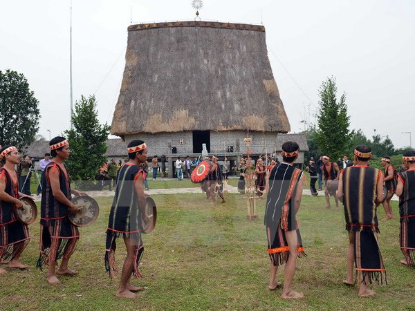 Cultura de etnias minoritarias de Tay Nguyen brilla en Hanoi ảnh 1