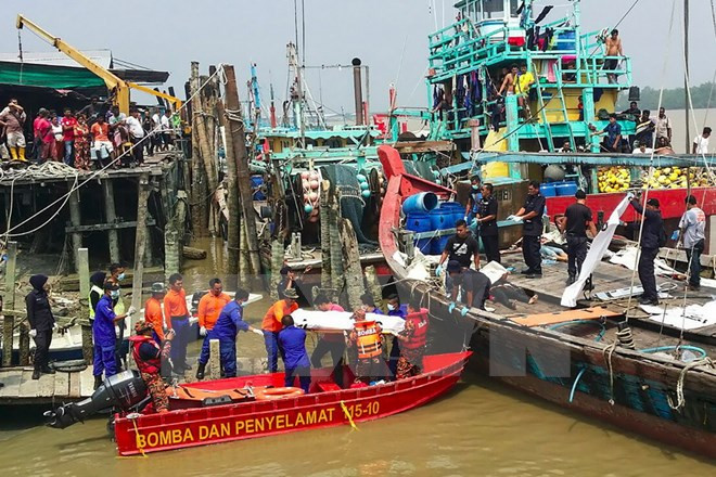 Impulsa Malasia búsqueda de desaparecidos en barco hundido ảnh 1 Impulsa Malasia búsqueda de desaparecidos en barco hundido ảnh 1