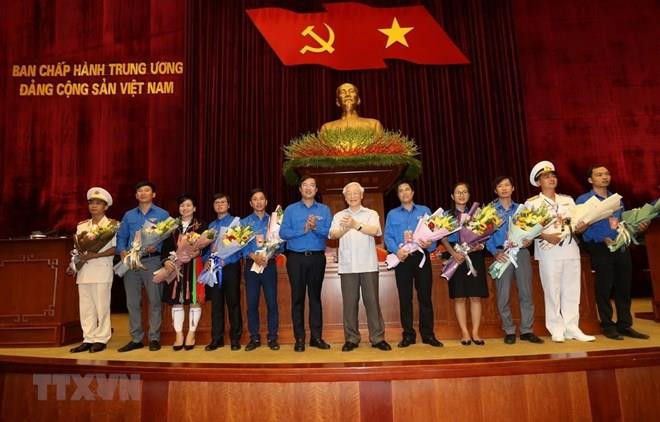 Máximo dirigente partidista y estatal de Vietnam exhorta a seguir ejemplo del Tío Ho ảnh 1 Máximo dirigente partidista y estatal de Vietnam exhorta a seguir ejemplo del Tío Ho ảnh 1