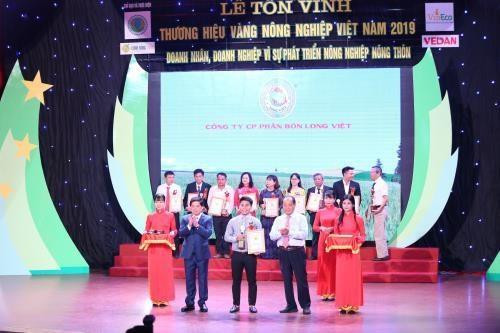 Otorgan Etiqueta de Oro a 75 marcas del sector agrícola vietnamita ảnh 1 Otorgan Etiqueta de Oro a 75 marcas del sector agrícola vietnamita ảnh 1