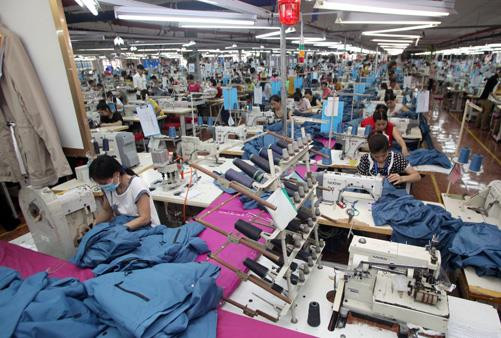 Intensifica sector aduanero de Vietnam lucha contra fraudes relacionados con el origen de los productos ảnh 1 Intensifica sector aduanero de Vietnam lucha contra fraudes relacionados con el origen de los productos ảnh 1