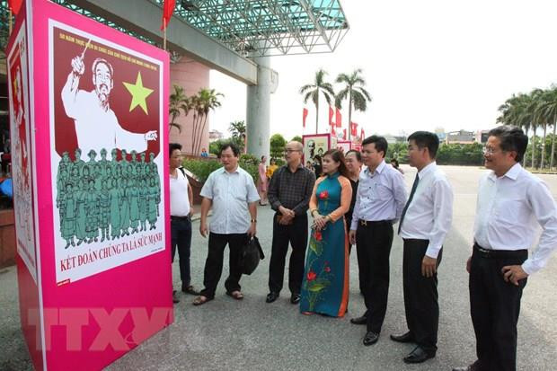 Efectúan en Vietnam actividades en conmemoración de efemérides nacionales ảnh 1 Efectúan en Vietnam actividades en conmemoración de efemérides nacionales ảnh 1