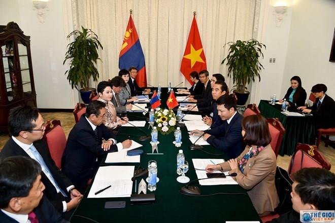 Vietnam y Mongolia realizan octava consulta política ảnh 1 Vietnam y Mongolia realizan octava consulta política ảnh 1