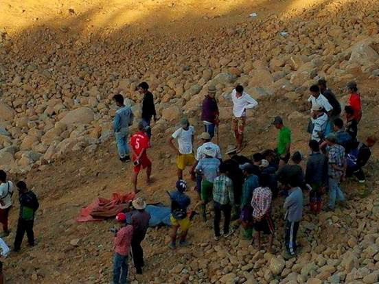 Decenas de desaparecidos en deslizamiento en mina de esmeralda en Myanmar ảnh 1 Decenas de desaparecidos en deslizamiento en mina de esmeralda en Myanmar ảnh 1
