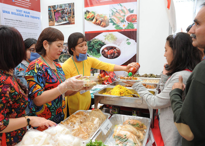Cultura vietnamita seduce a amigos internacionales en México ảnh 3 Cultura vietnamita seduce a amigos internacionales en México ảnh 3