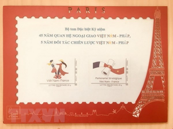 Emiten sellos por aniversario 45 de vínculos diplomáticos Vietnam-Francia ảnh 1 Emiten sellos por aniversario 45 de vínculos diplomáticos Vietnam-Francia ảnh 1