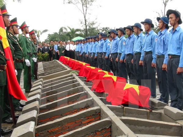 Efectúan en Camboya acto de homenaje a soldados voluntarios vietnamitas ảnh 1