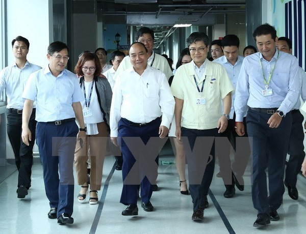Premier vietnamita destaca contribuciones de Samsung ảnh 1