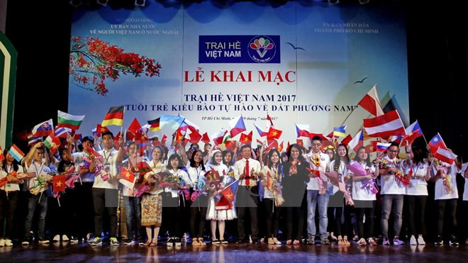 Inauguran Campamento de Verano Vietnam 2017 para coterráneos jóvenes de ultramar ảnh 1 Inauguran Campamento de Verano Vietnam 2017 para coterráneos jóvenes de ultramar ảnh 1