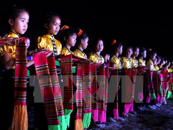 Danza de los Thai protagoniza semana cultural en Yen Bai ảnh 1 Danza de los Thai protagoniza semana cultural en Yen Bai ảnh 1