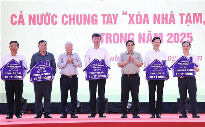 Premier de Vietnam lanza campaña de erradicación de casas temporales ảnh 1 Premier de Vietnam lanza campaña de erradicación de casas temporales ảnh 1