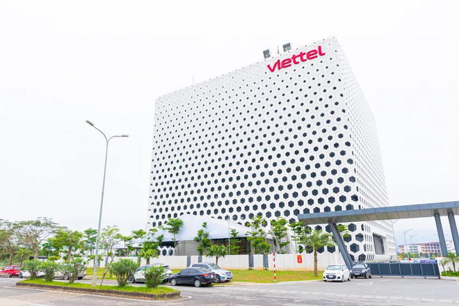 Viettel abre centro de datos en parque de alta tecnología Hoa Lac de Hanoi ảnh 1