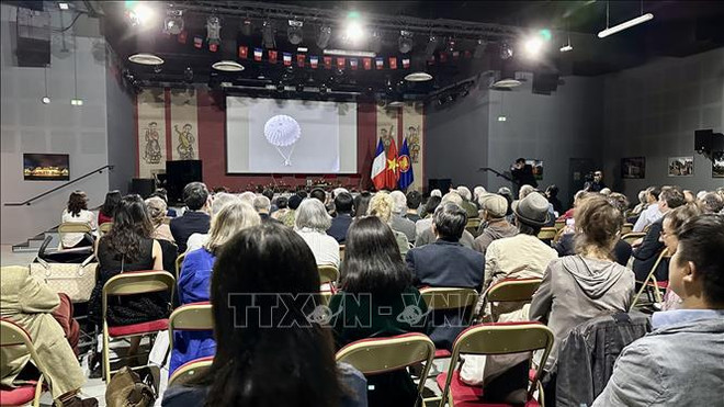 Rememoran victoria de Dien Bien Phu en Francia ảnh 3 Rememoran victoria de Dien Bien Phu en Francia ảnh 3