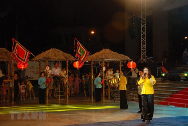 Provincia vietnamita preserva canto popular Bai Choi, Patromonio Cultural ảnh 1 Provincia vietnamita preserva canto popular Bai Choi, Patromonio Cultural ảnh 1