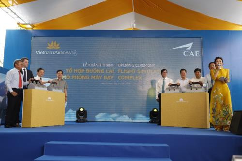Inauguran en Vietnam primer complejo de simulación de vuelo ảnh 1
