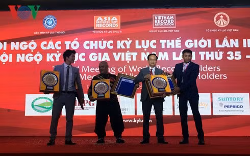 Vietnam obtiene cuatro nuevos récords mundiales ảnh 1