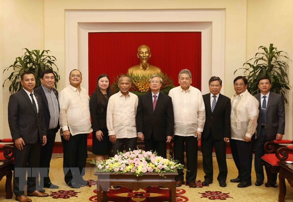 Partidos gobernantes de Vietnam y Filipinas fomentan la cooperación ảnh 1 Partidos gobernantes de Vietnam y Filipinas fomentan la cooperación ảnh 1