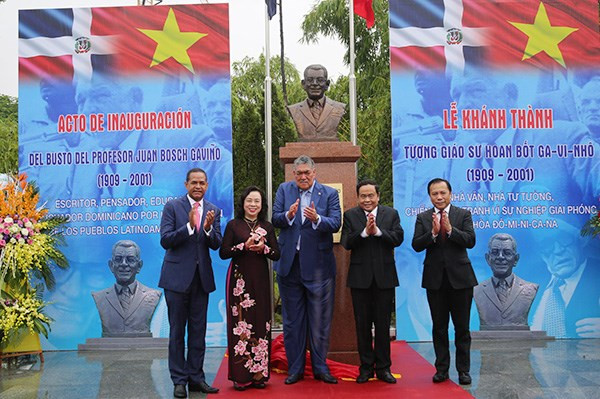 Fomentan relaciones partidistas entre Vietnam y Dominicana ảnh 1 Fomentan relaciones partidistas entre Vietnam y Dominicana ảnh 1
